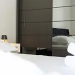 Rina With Heated Jacuzzi *